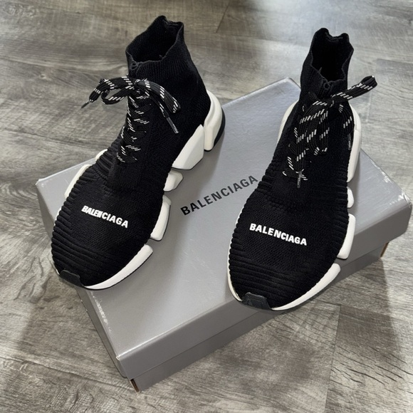 Balenciaga speed 2.0 lace up recycled knit sole black white black US 8 - Picture 2 of 16